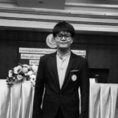 รูปผู้อำนวยการ