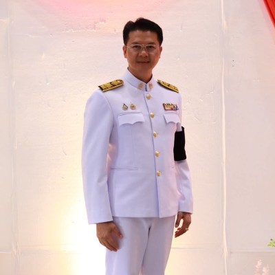 รูปผู้อำนวยการ
