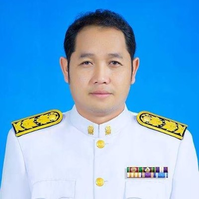 รูปผู้อำนวยการ