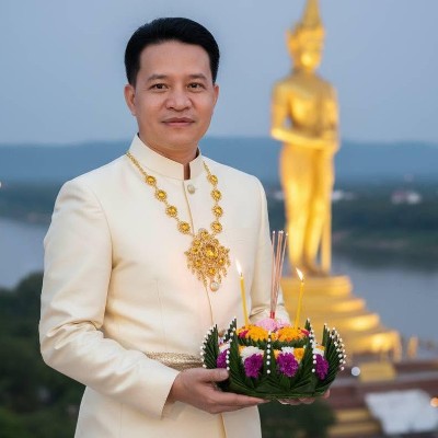 รูปผู้อำนวยการ