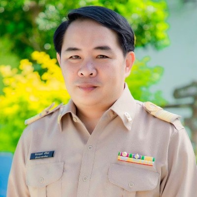 รูปผู้อำนวยการ