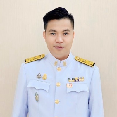 รูปผู้อำนวยการ