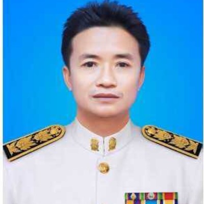 รูปผู้อำนวยการ
