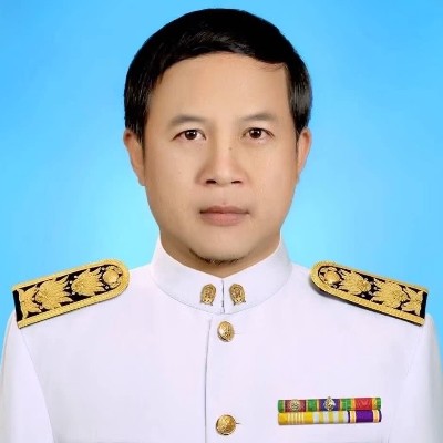 รูปผู้อำนวยการ