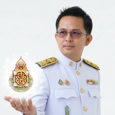 รูปผู้อำนวยการ