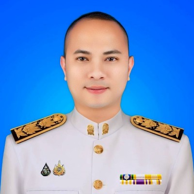 รูปผู้อำนวยการ